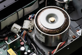 Marantz SACD 30n Silver/Gold - odtwarzacz płyt CD/SACD z funkcjami sieciowymi