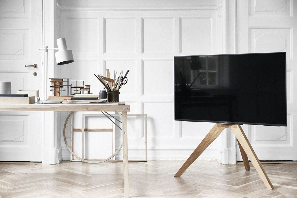 Vogel's NEXT OP1 - stojak pod telewizor (46-70 cali)