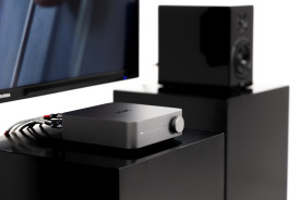 WiiM Amp Silver - system audio typu "all-in-one"