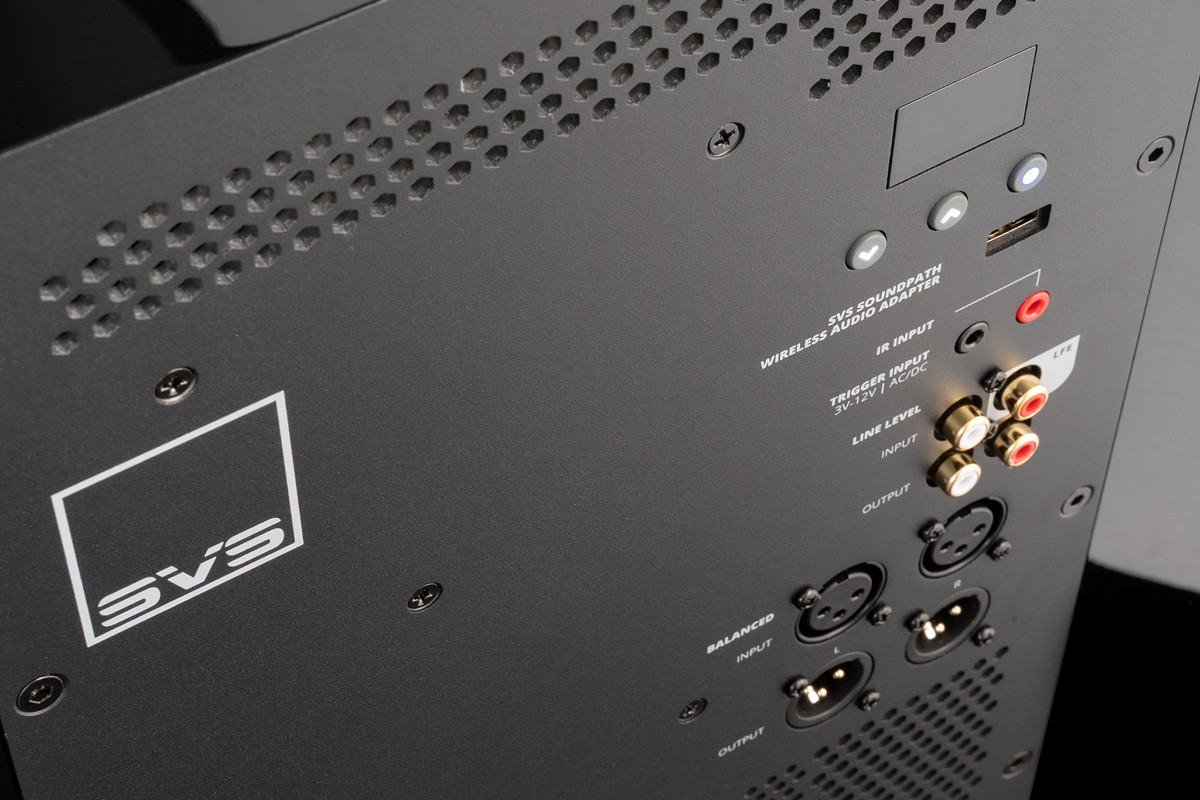 SVS PB17-Ultra Piano Gloss Black - subwoofer aktywny