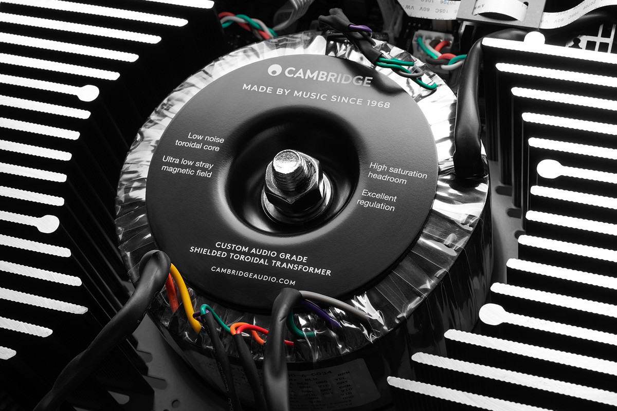 Cambridge Audio EXA100 - wzmacniacz stereo Cambridge Audio EXA100 - wzmacniacz stereo