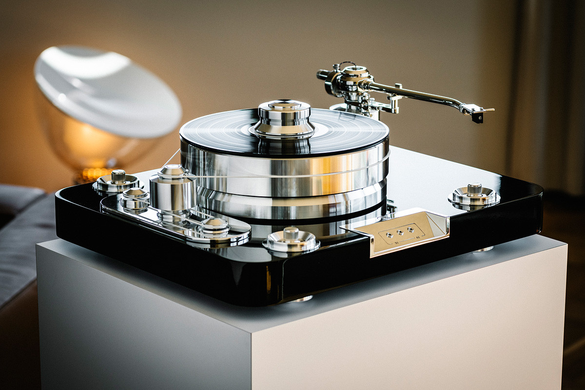 Pro-Ject Signature 12.2 Piano Black - gramofon analogowy