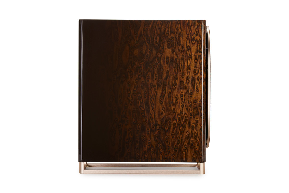 Triangle Capella Nebula Brown - kolumny aktywne