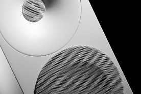 Amphion Helium 410 Black - kolumny podstawkowe