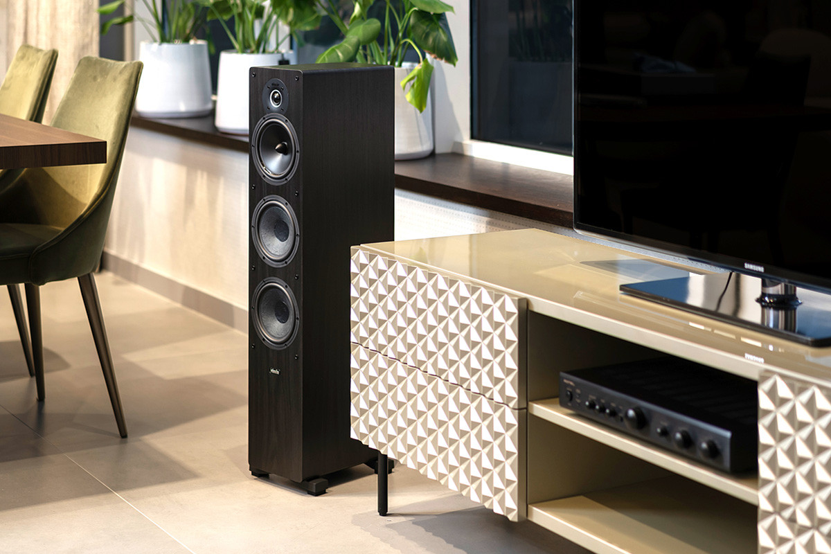 Indiana Line TESI 661 Black Oak - kolumny podłogowe Indiana Line TESI 661 Black Oak - kolumny podłogowe