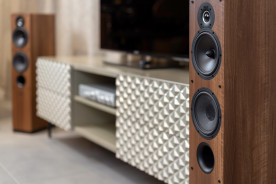 Indiana Line TESI 561 Black Oak - kolumny podłogowe Indiana Line TESI 561 Black Oak - kolumny podłogowe