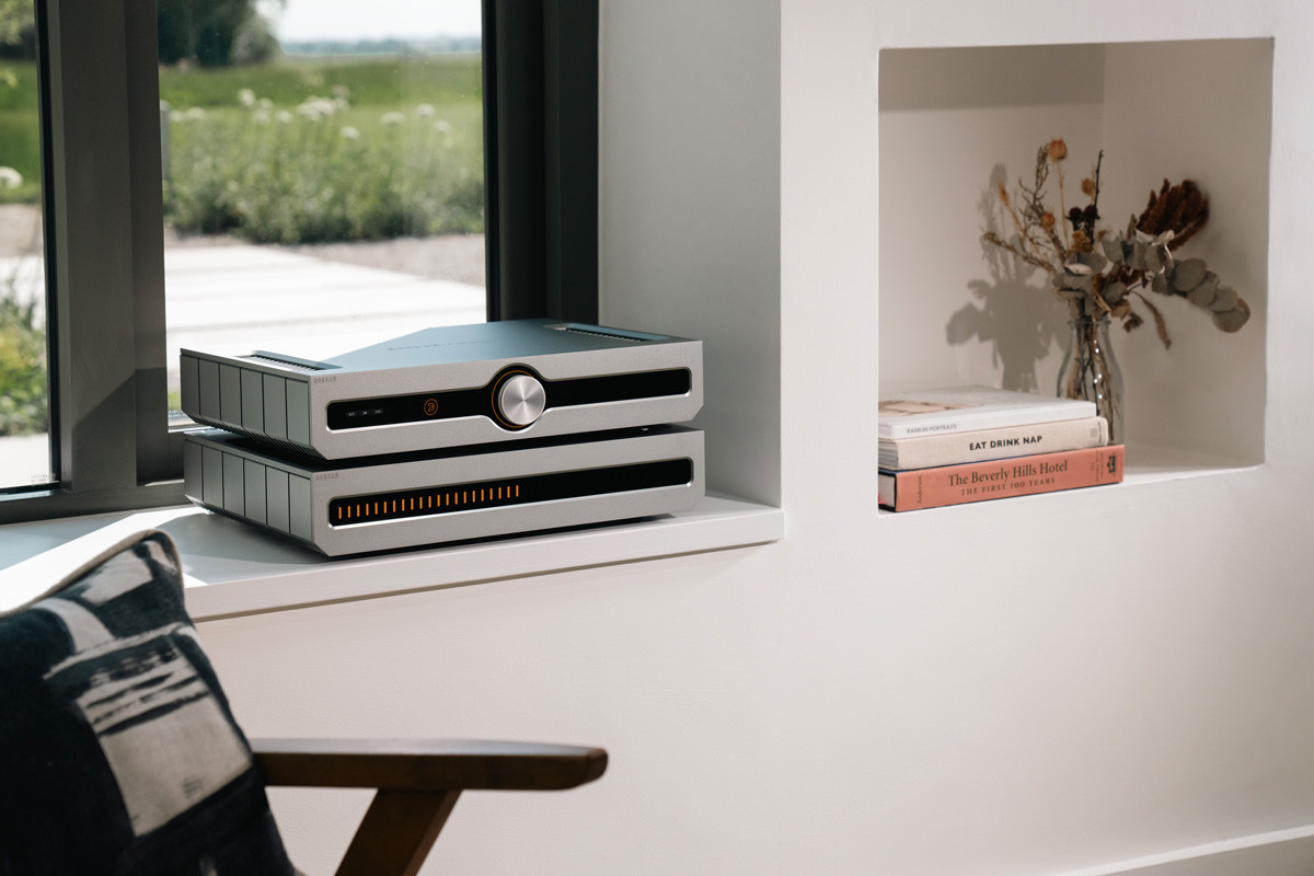 Roksan Caspian 4G Streaming Black - wzmacniacz stereo Roksan Caspian 4G Streaming Black - wzmacniacz stereo