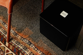 REL T/5x Black Piano - subwoofer aktywny