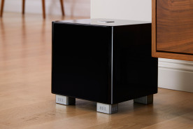 REL T/5x Black Piano - subwoofer aktywny