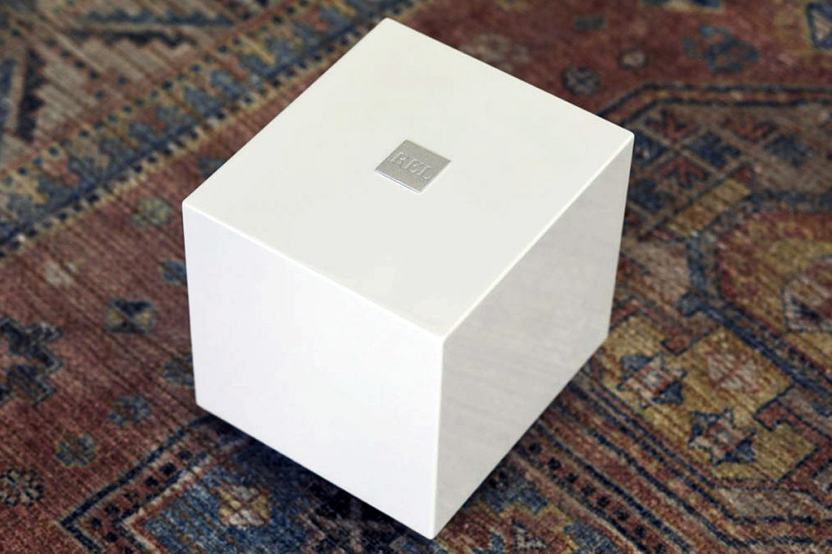 REL Tzero MKIII Black Piano - subwoofer aktywny