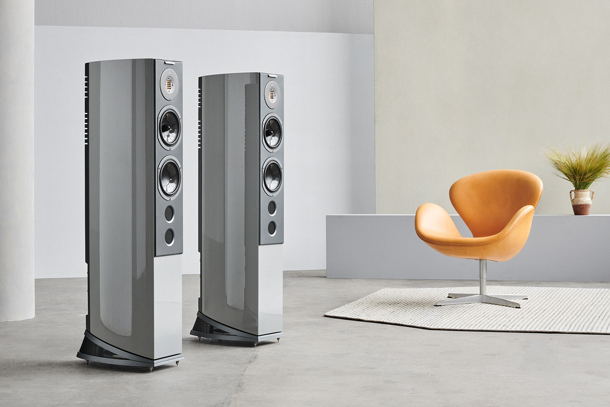 Audiovector R6 Avantgarde White Piano - kolumny podłogowe