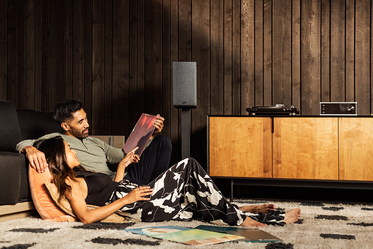 Polk Audio Reserve R100 Walnut - kolumny podstawkowe