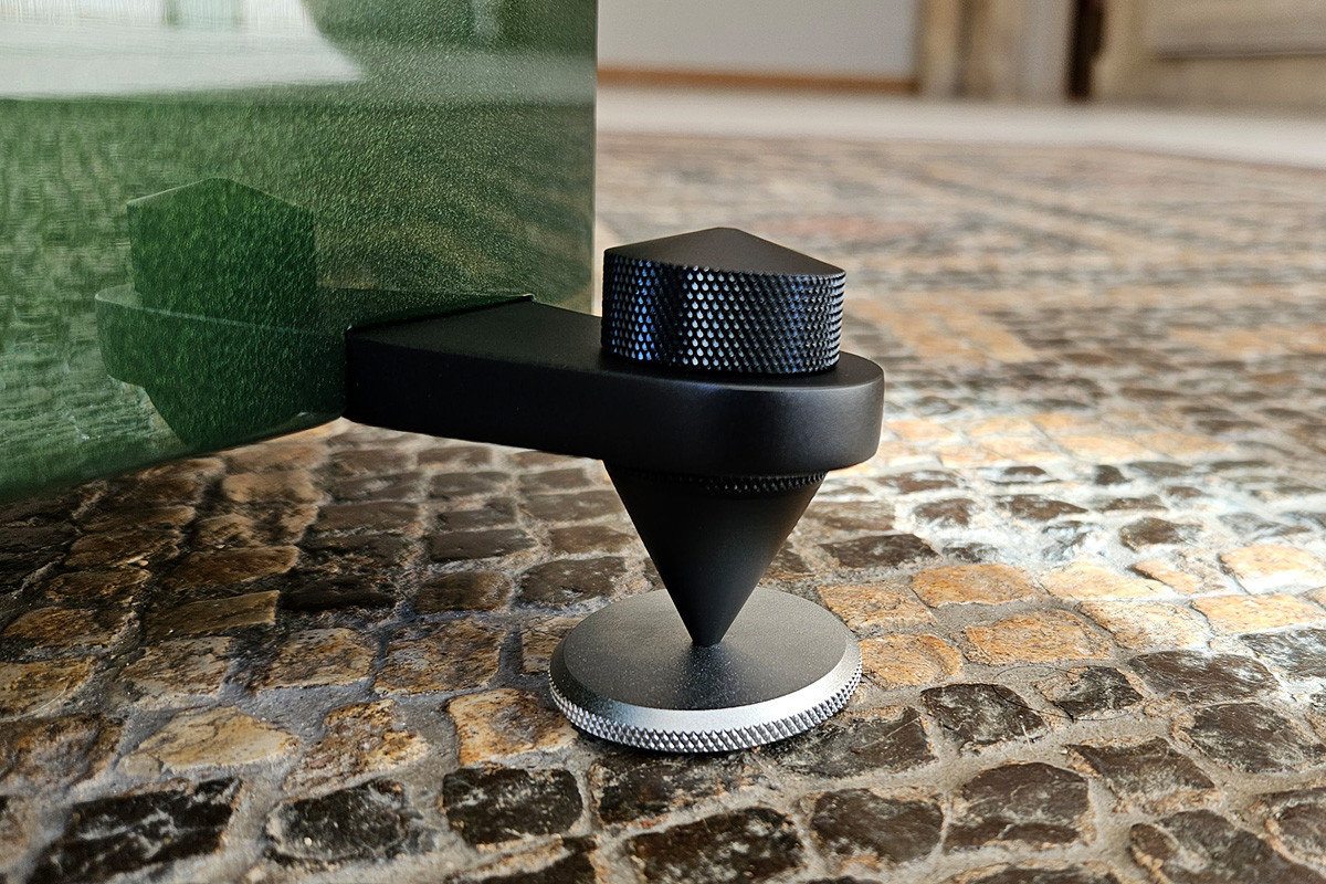 Acoustic Energy Corinium Matte Black - kolumny podłogowe Acoustic Energy Corinium Matte Black - kolumny podłogowe