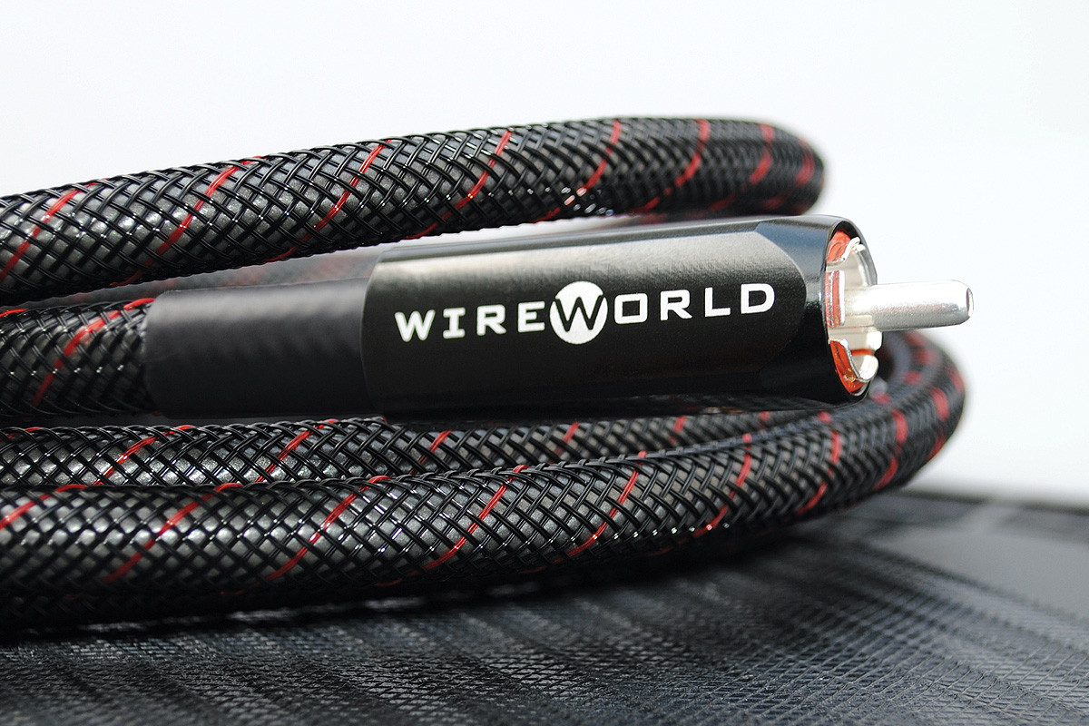 Wireworld Silver Starlight® 10 Coaxial | SSV 10/0,5 - przewód 1xRCA/1xRCA typu coaxial o długości 0,5 m Wireworld Silver Starlight® 10 Coaxial | SSV 10/0,5 - przewód 1xRCA/1xRCA typu coaxial o długości 0,5 m