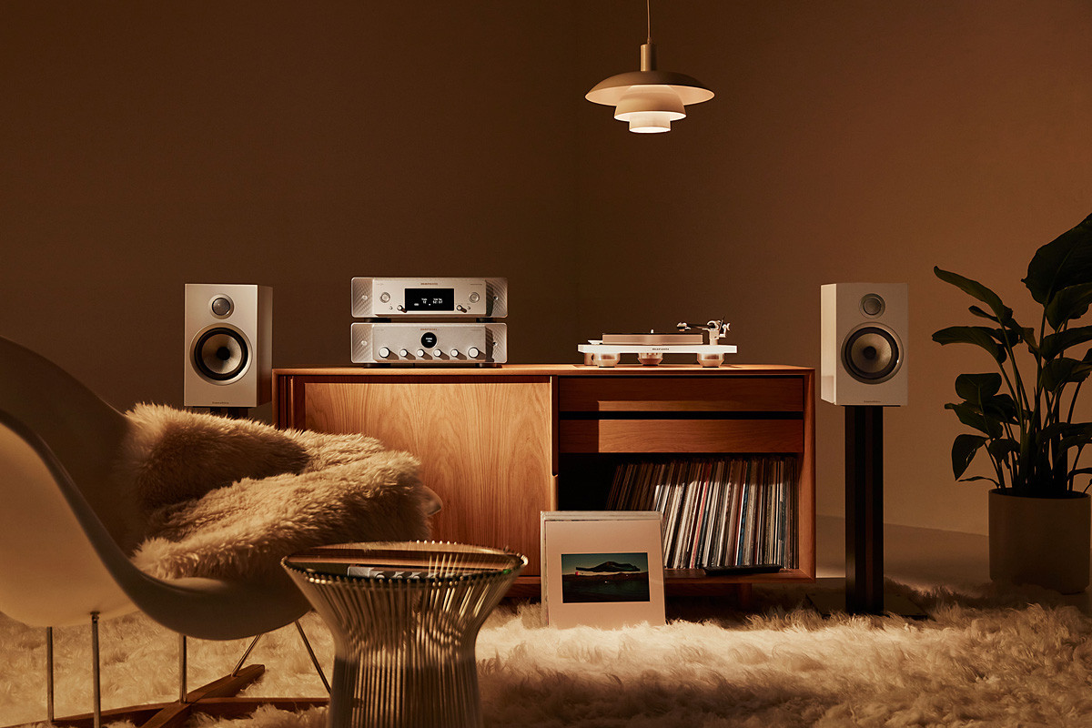 Marantz TT-15S1 - gramofon analogowy Marantz TT-15S1 - gramofon analogowy