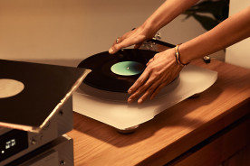 Marantz TT-15S1 - gramofon analogowy Marantz TT-15S1 - gramofon analogowy