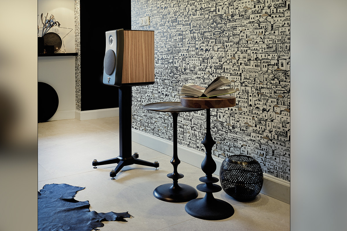 Focal Kanta Nº1 White High Gloss | White Mat - kolumny podstawkowe Focal Kanta Nº1 White High Gloss | White Mat - kolumny podstawkowe