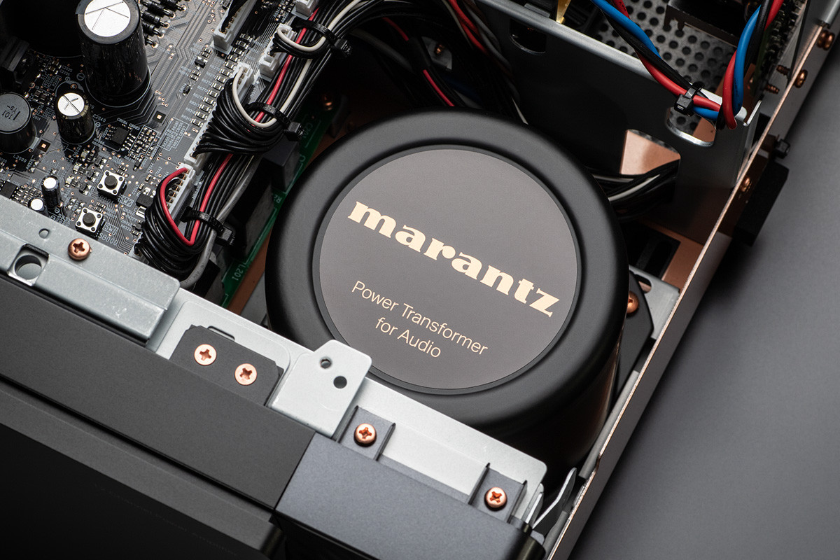 Marantz AV 20 - procesor audio | przedwzmacniacz wielokanałowy