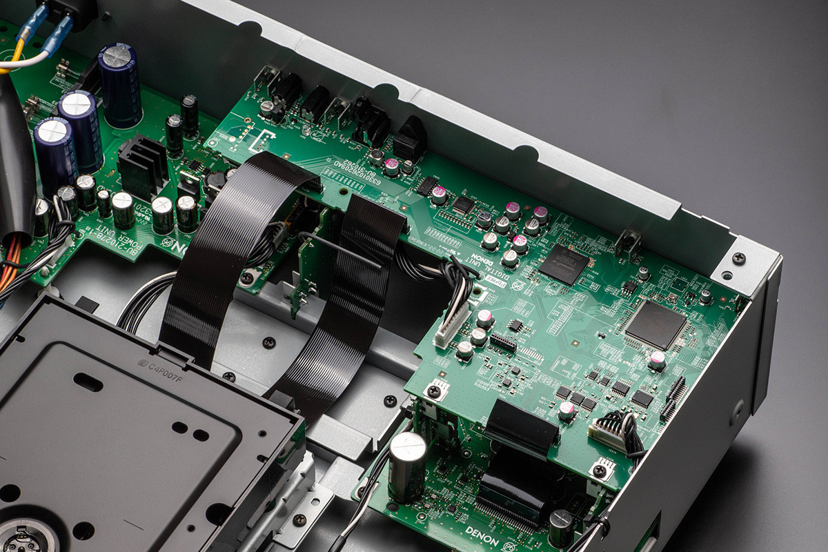 Denon DCD-1700NE Premium Silver - odtwarzacz płyt CD/SACD