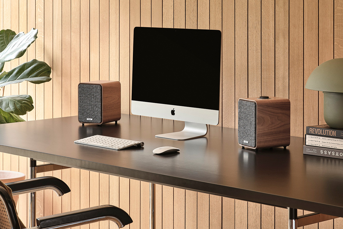 Ruark Audio MR1 Mk3 Rich Walnut - kolumny bezprzewodowe Bluetooth Ruark Audio MR1 Mk3 Rich Walnut - kolumny bezprzewodowe Bluetooth