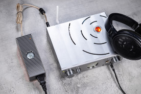 iFi audio iPower Elite | 5 V - zasilacz