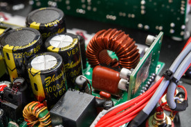 Velodyne Acoustics Deep Blue 15 Black - subwoofer aktywny