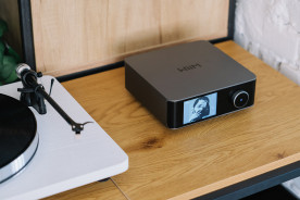 WiiM Amp Ultra Silver - system audio typu "all-in-one"