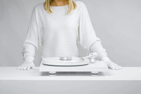 Pro-Ject Debut PRO White Edition - gramofon analogowy Pro-Ject Debut PRO White Edition - gramofon analogowy