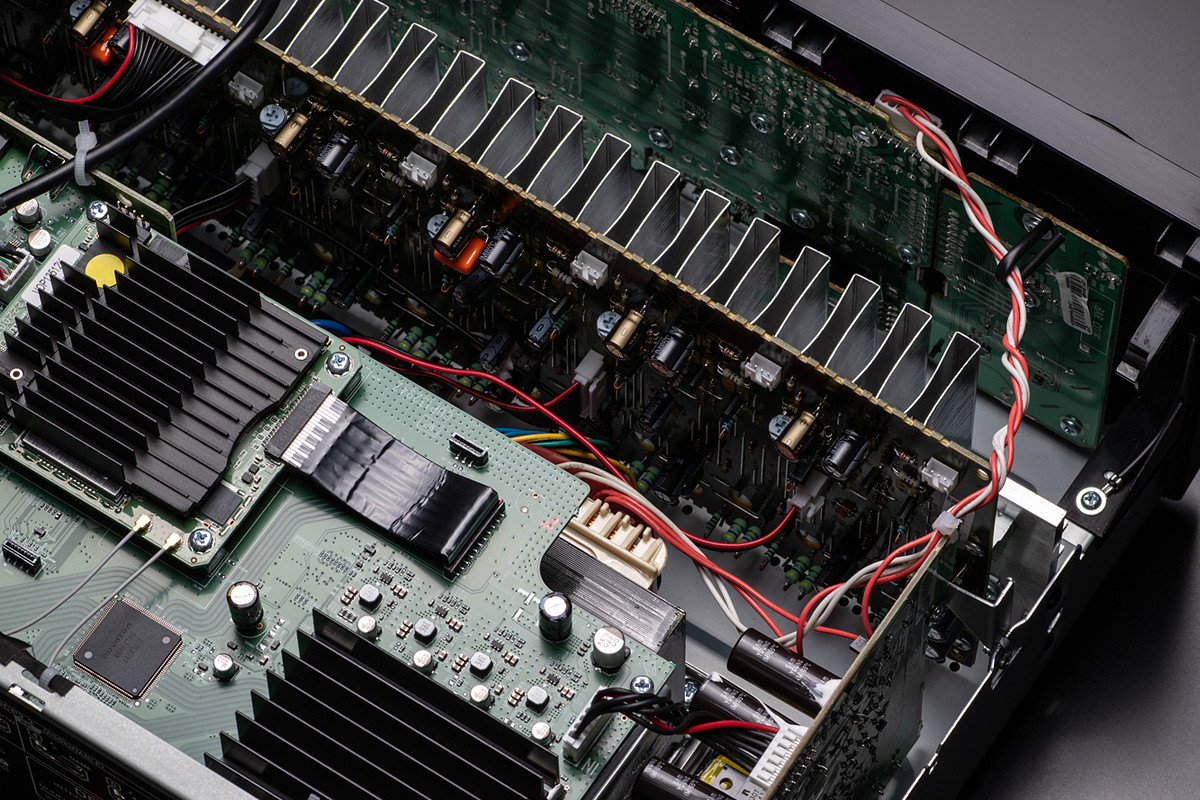 Denon AVC-X2850H - amplituner wielokanałowy Denon AVC-X2850H - amplituner wielokanałowy