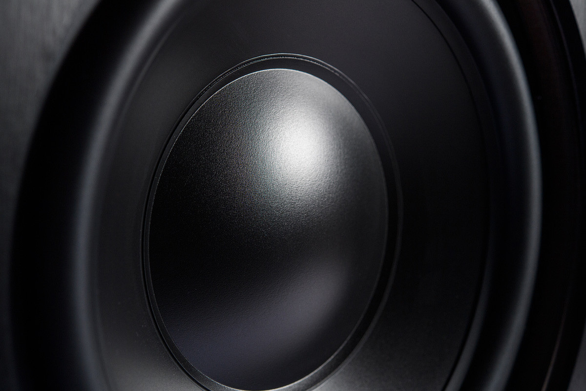 Velodyne Acoustics Deep Blue 12 Black - subwoofer aktywny