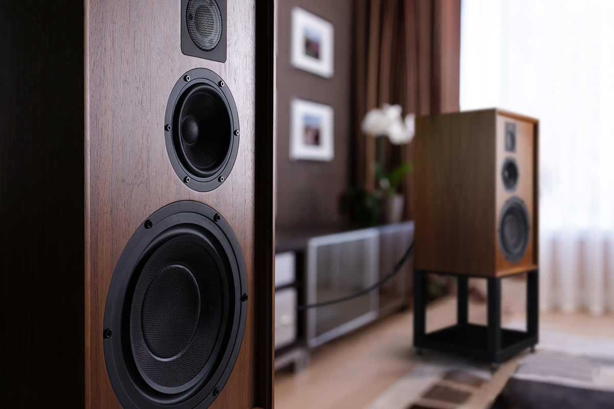 Wharfedale Dovedale Walnut - kolumny podstawkowe