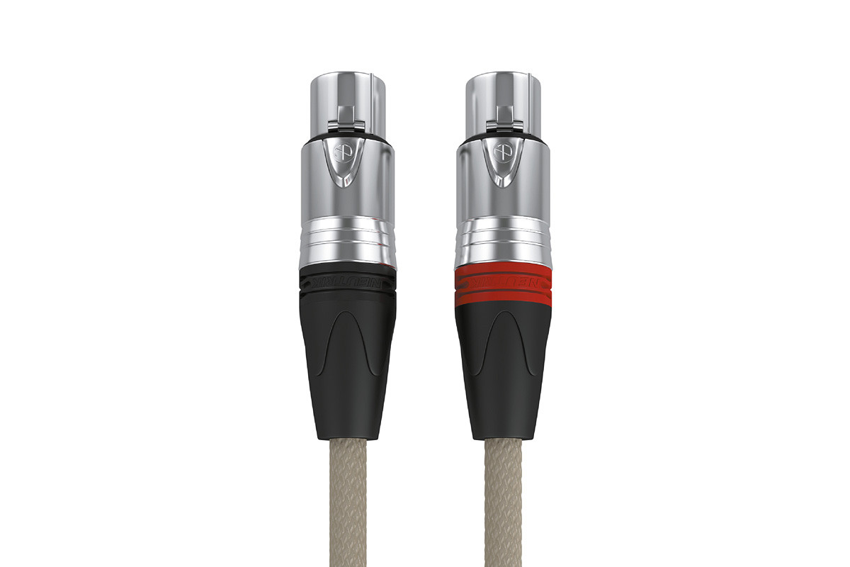 Chord EpicX Analogue XLR - przewód 2xXLR/2xXLR | interkonekt stereo o długości 1,5 m Chord EpicX Analogue XLR - przewód 2xXLR/2xXLR | interkonekt stereo o długości 1,5 m