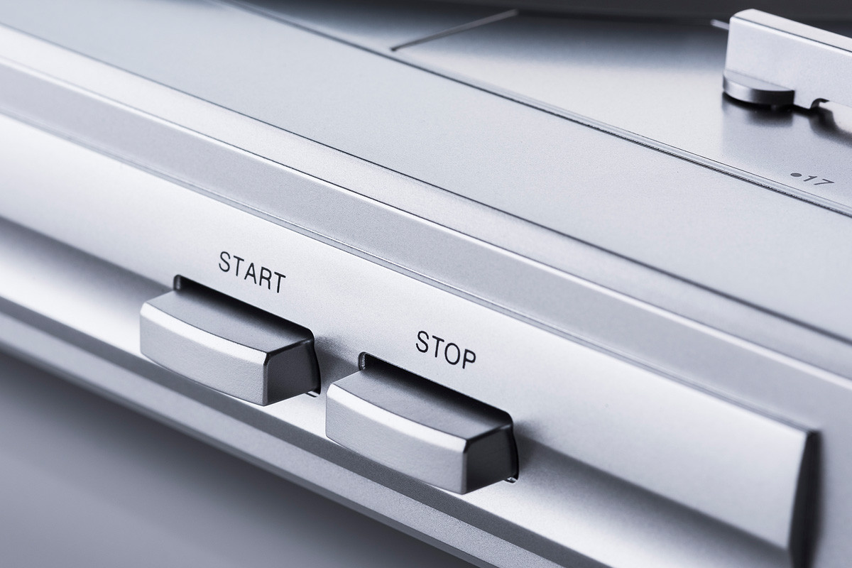 Denon DP-29F - gramofon analogowy