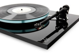 Rega Planar 3 High Gloss Black - gramofon analogowy
