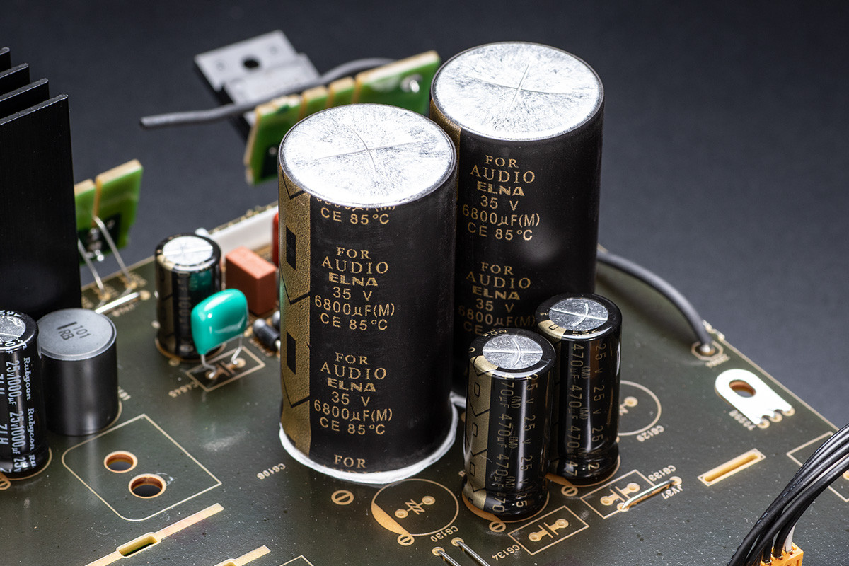 Marantz AV 30 - procesor audio | przedwzmacniacz wielokanałowy