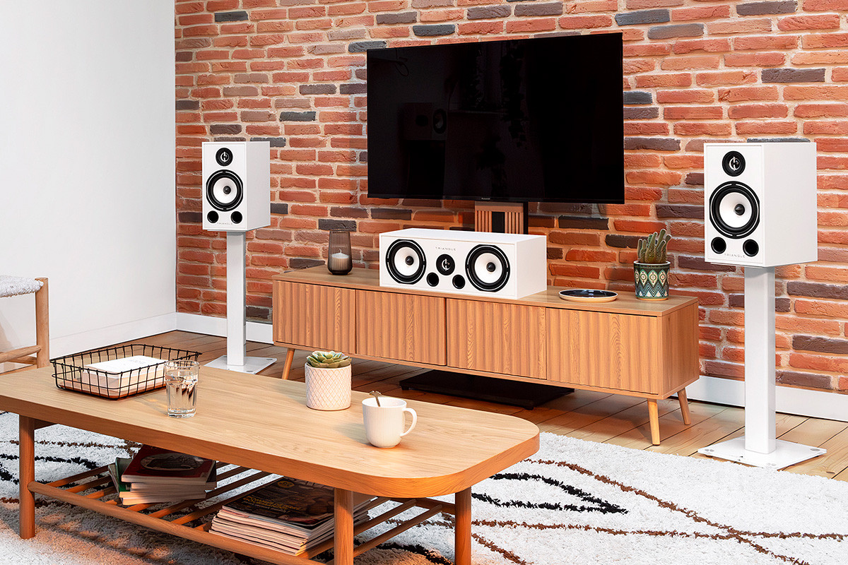 Triangle Borea BRC2 Walnut - kolumna centralna