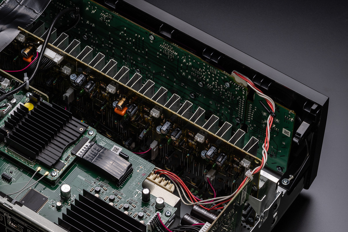 Denon AVR-X2900H DAB - amplituner wielokanałowy