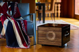 REL S/550 White Piano - subwoofer aktywny