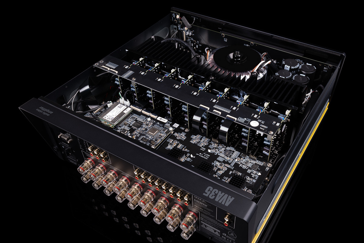 Arcam AVA35 - amplituner wielokanałowy