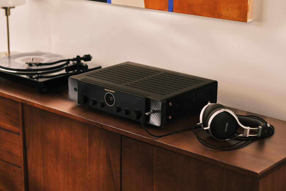 Marantz MODEL 70 Black - wzmacniacz stereo