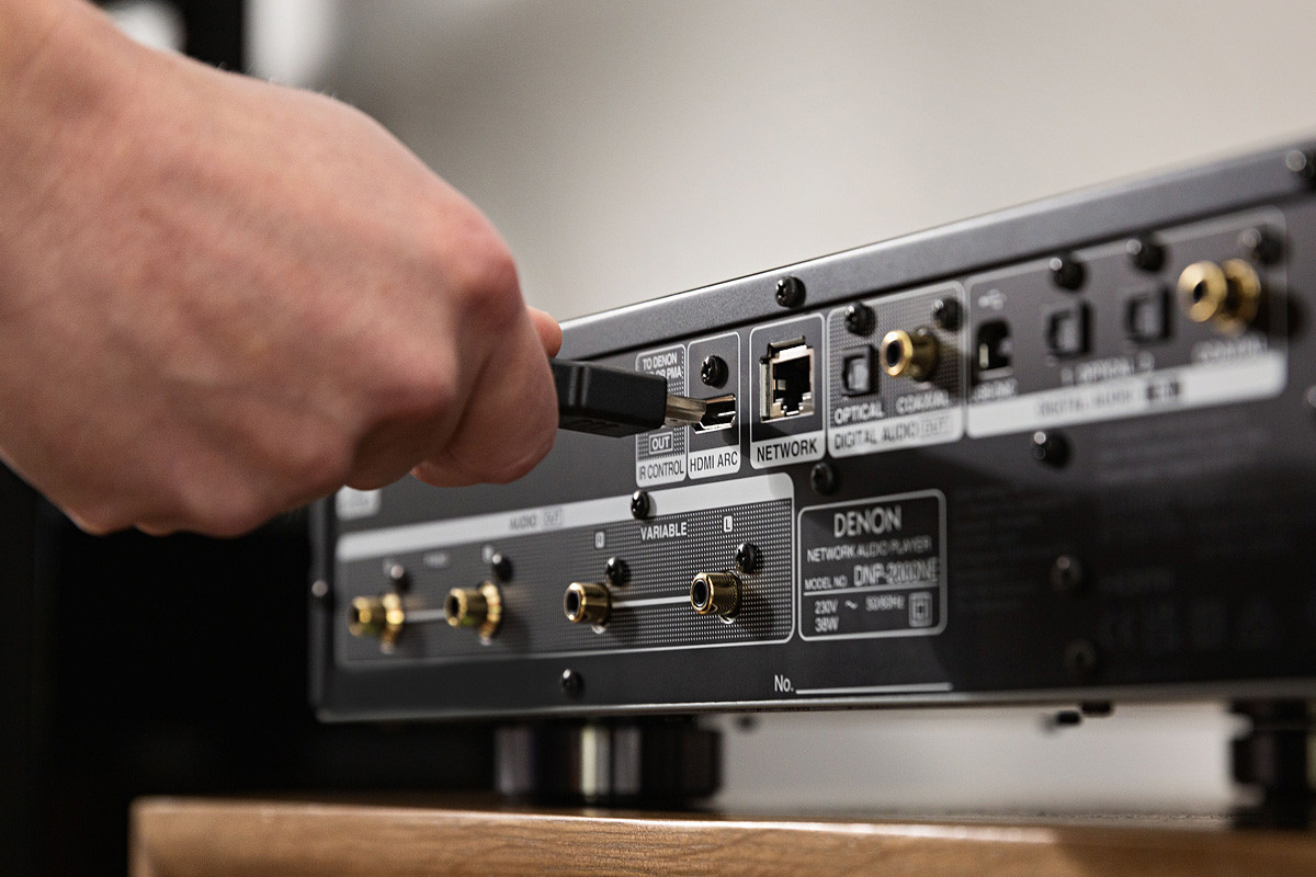 Denon DNP-2000NE Black - sieciowy odtwarzacz audio