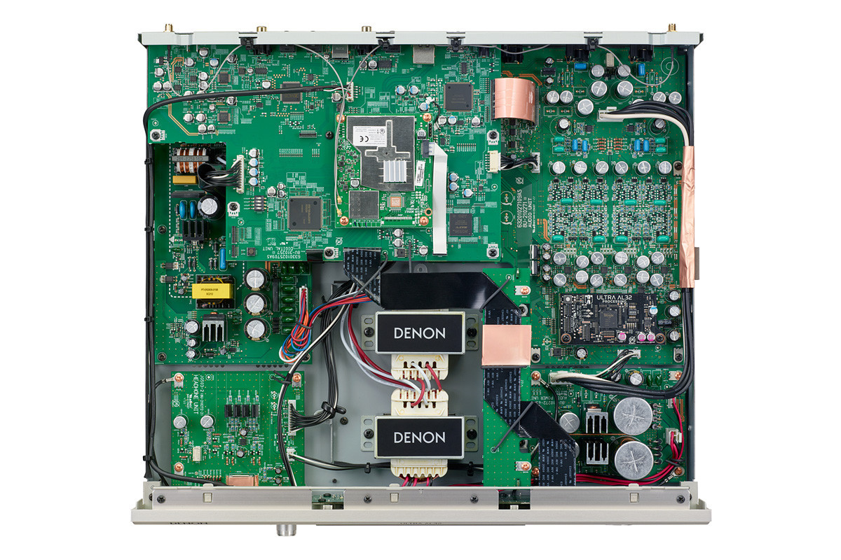 Denon DNP-2000NE Premium Silver - sieciowy odtwarzacz audio