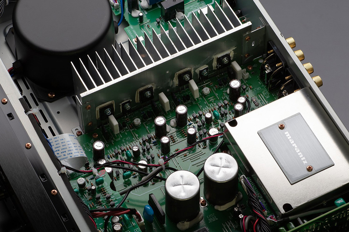 Marantz PM6007 Black - wzmacniacz stereo