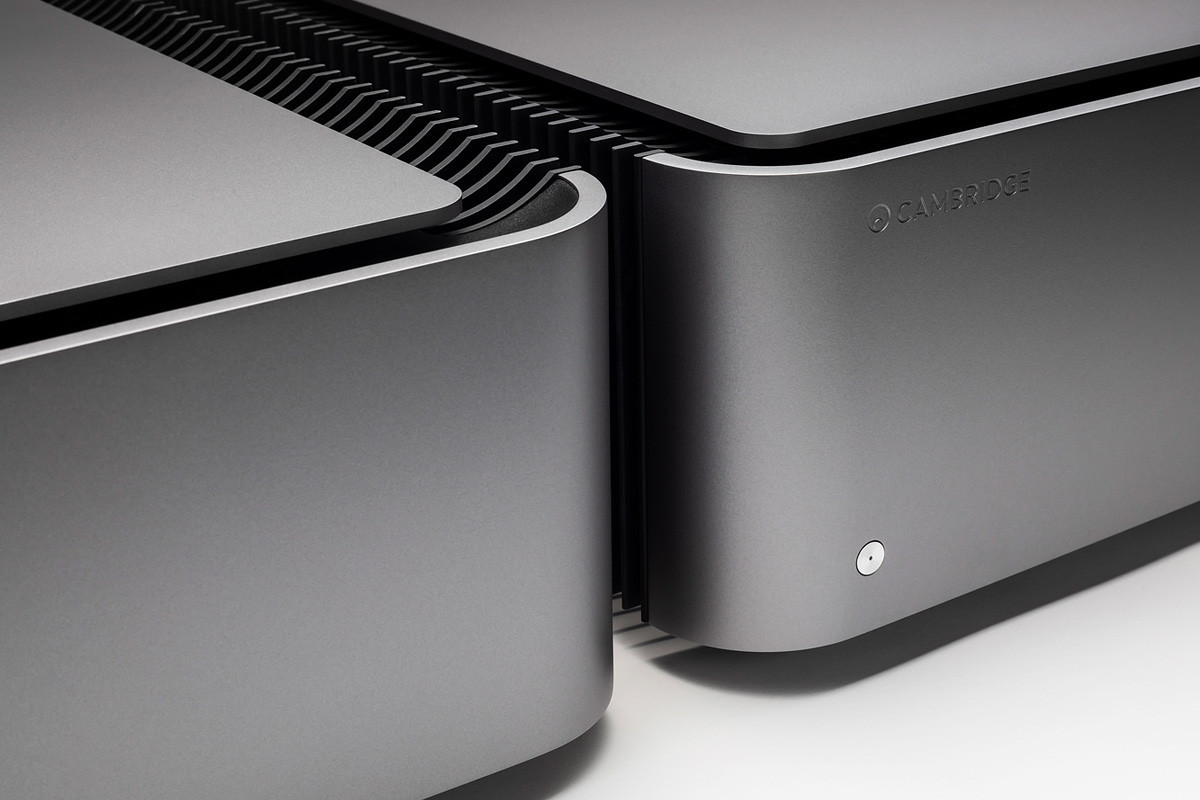 Cambridge Audio Edge M - wzmacniacz | końcówka mocy typu monoblok Cambridge Audio Edge M - wzmacniacz | końcówka mocy typu monoblok