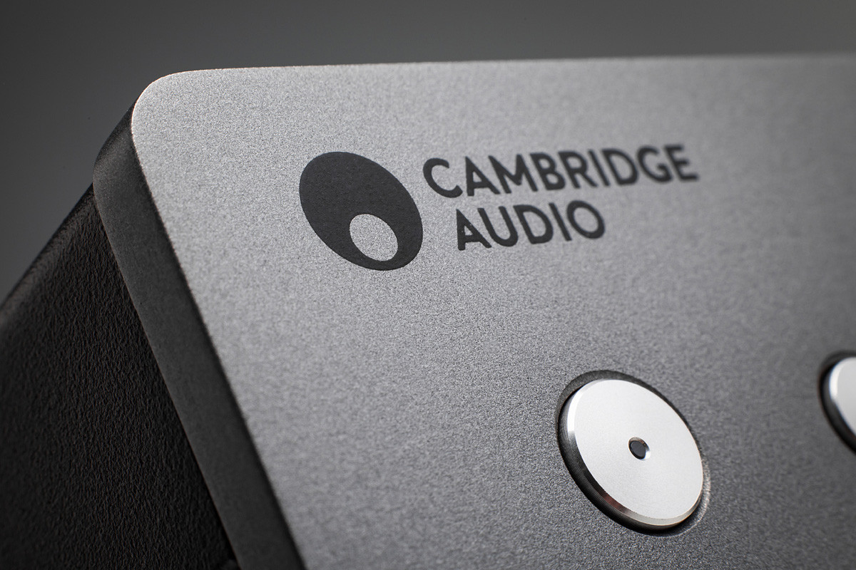 Cambridge Audio DacMagic 200M - przetwornik cyfrowo-analogowy DAC USB ze wzmacniaczem słuchawkowym Cambridge Audio DacMagic 200M - przetwornik cyfrowo-analogowy DAC USB ze wzmacniaczem słuchawkowym