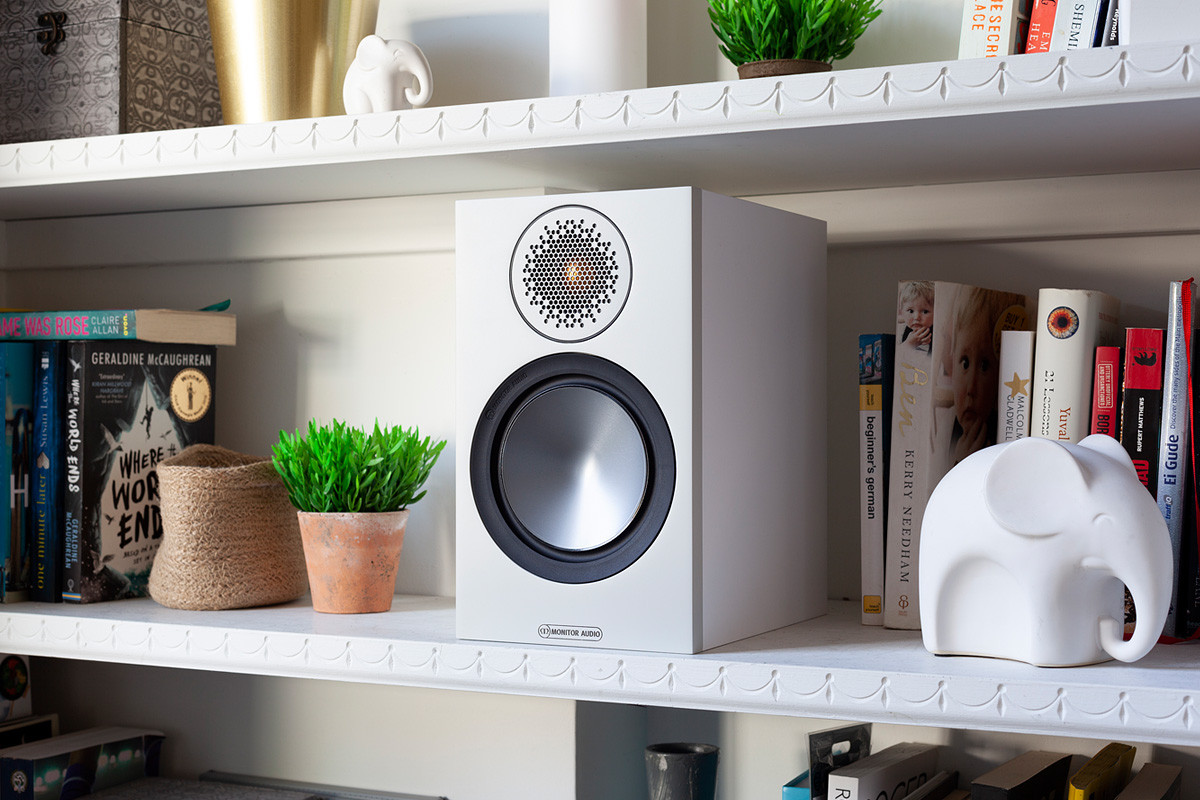 Monitor Audio Bronze 50 Black - kolumny podstawkowe