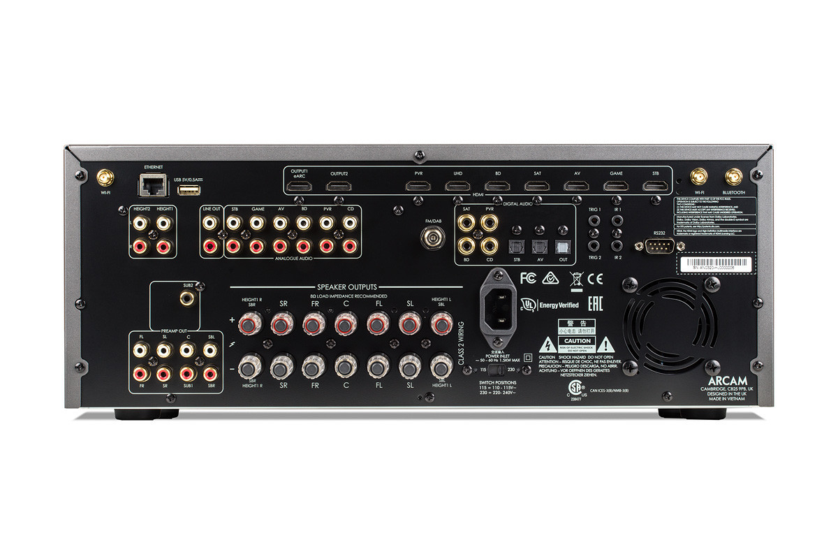 Arcam AVR11 - amplituner wielokanałowy