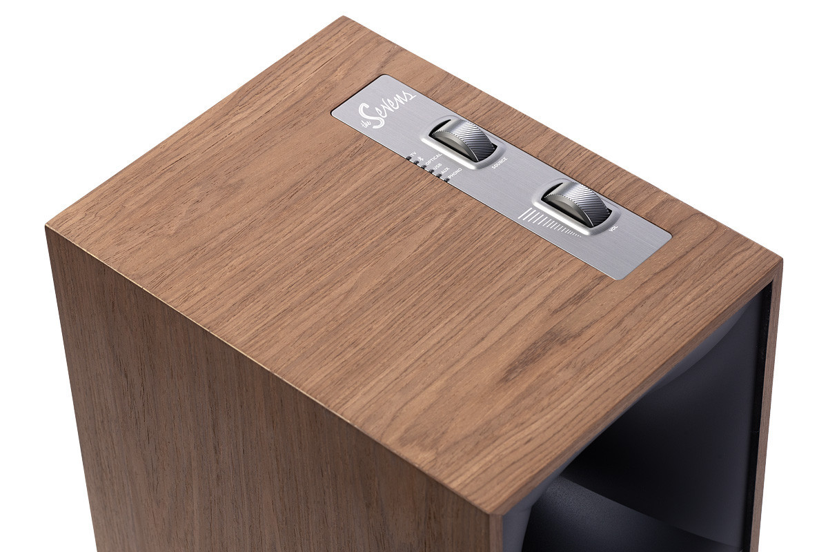 Klipsch The Sevens Walnut - kolumny aktywne Klipsch The Sevens Walnut - kolumny aktywne