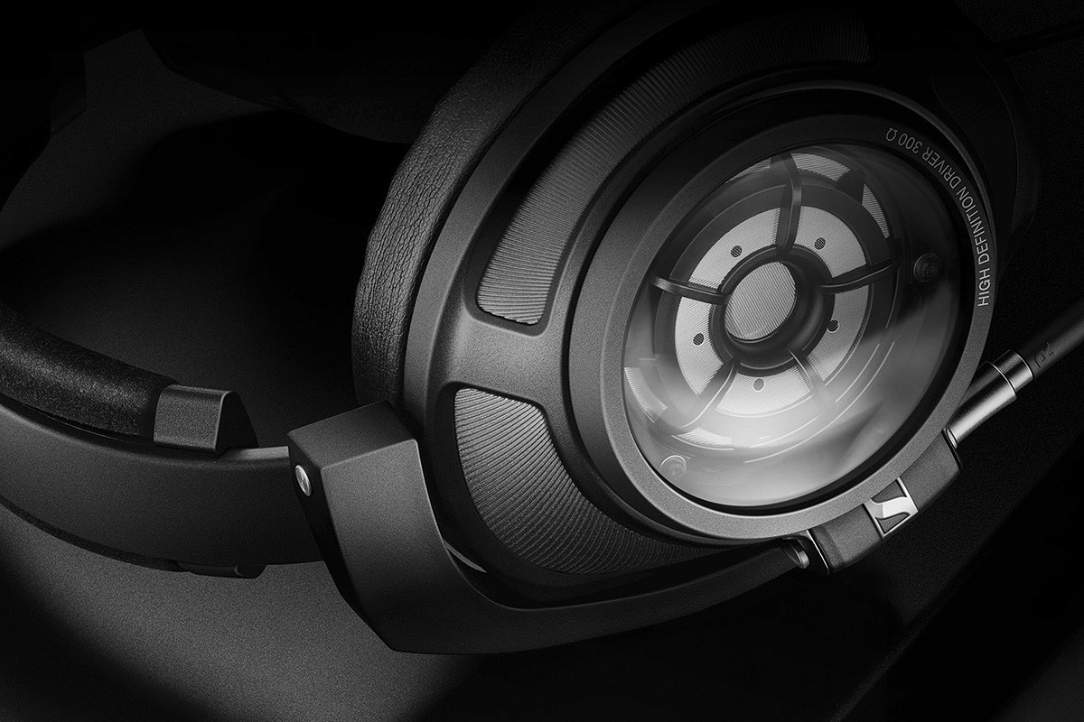 Sennheiser HD 820 - audiofilskie referencyjne słuchawki przewodowe