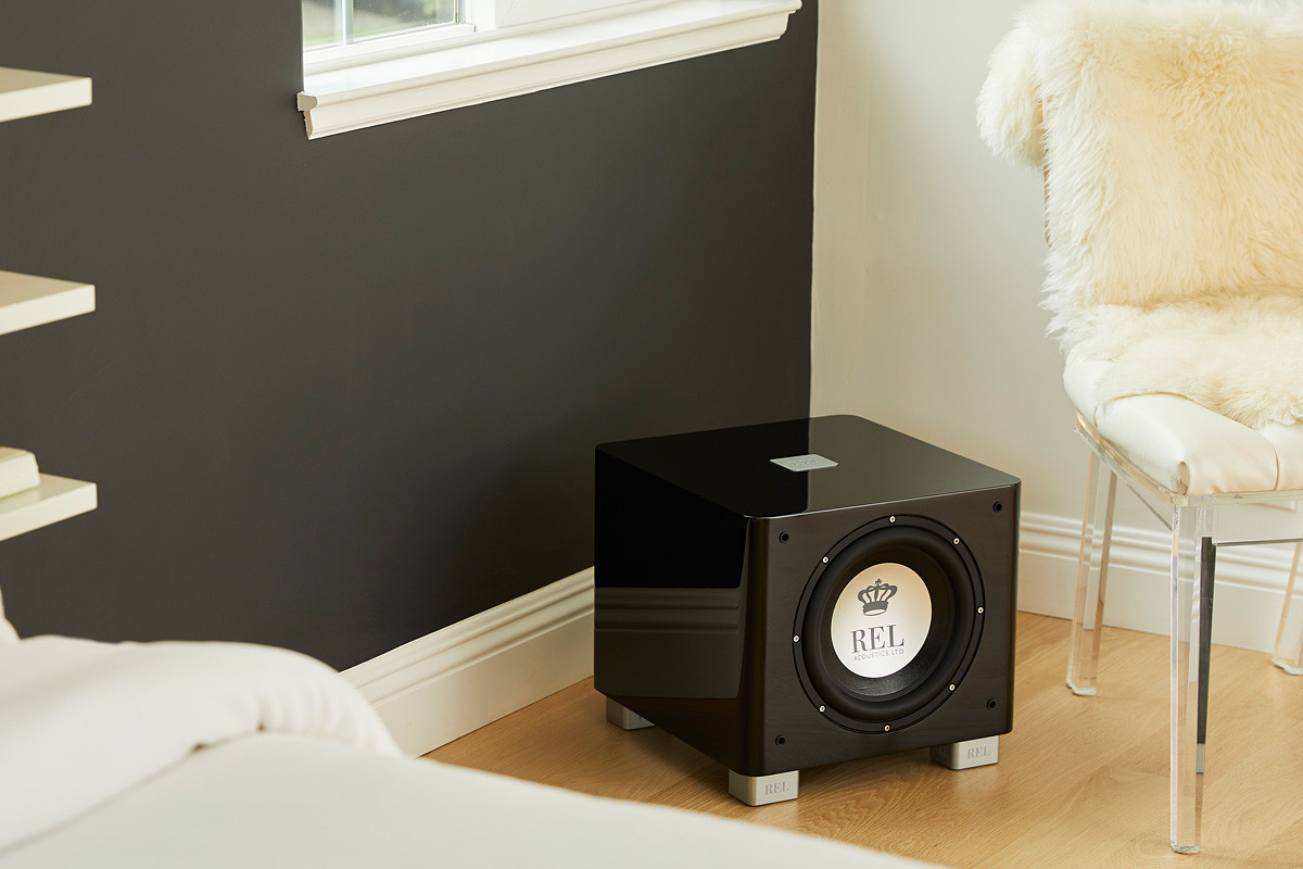 REL T/9x White Piano - subwoofer aktywny